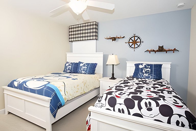 Champions Gate Short Term Vacation Rental Pool Disney Home