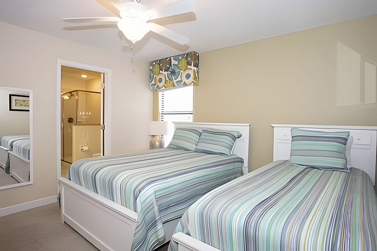 Champions Gate Short Term Vacation Rental Pool Disney Home