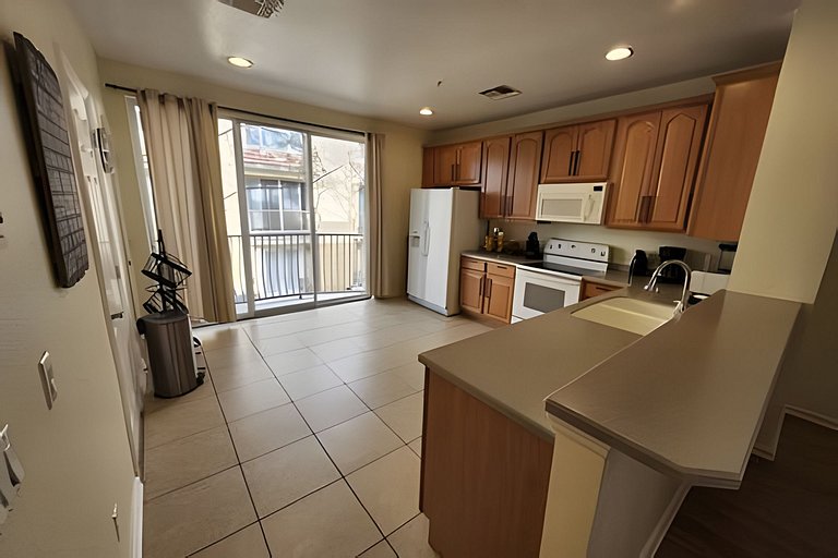 Vista Cay Short Term Vacation Rental near Convention Center