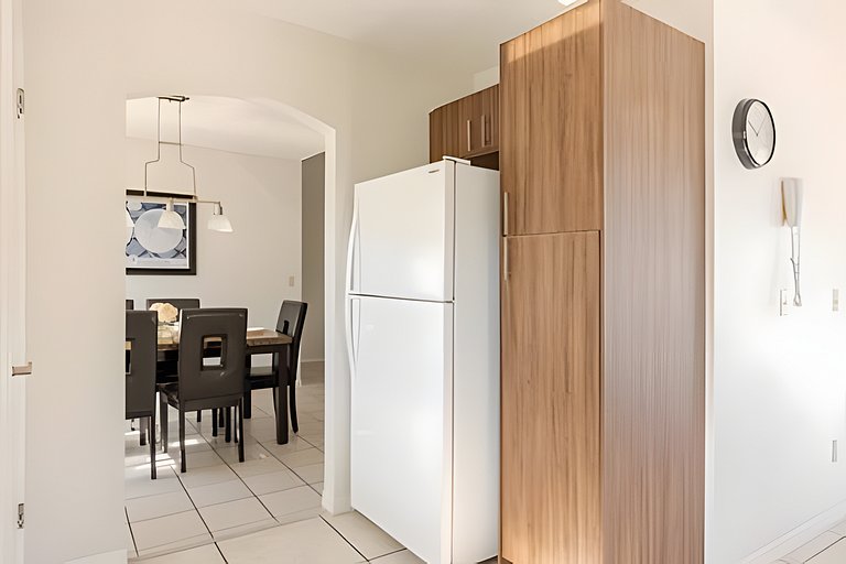 Short Term Vacation Rental Pool Home near Disney & malls
