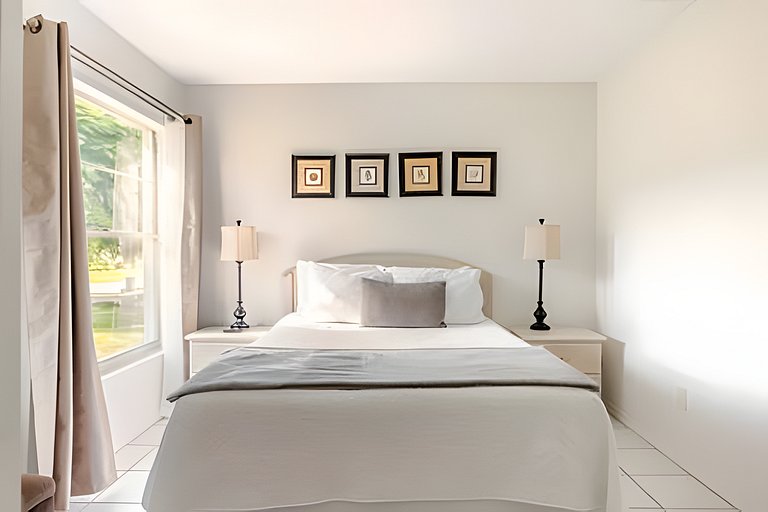 Short Term Vacation Rental Pool Home near Disney & malls