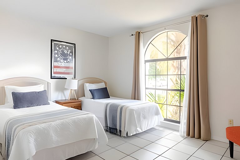 Short Term Vacation Rental Pool Home near Disney & malls