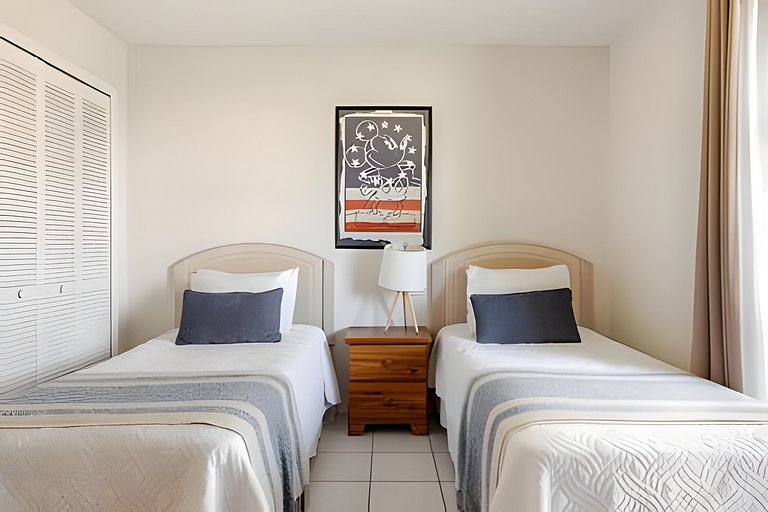 Short Term Vacation Rental Pool Home near Disney & malls