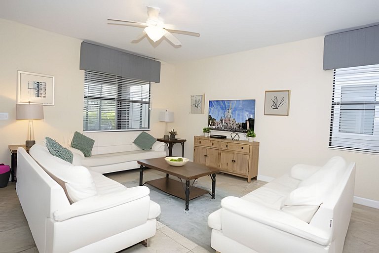 Champions Gate Short Term Vacation Rental Pool Disney Home