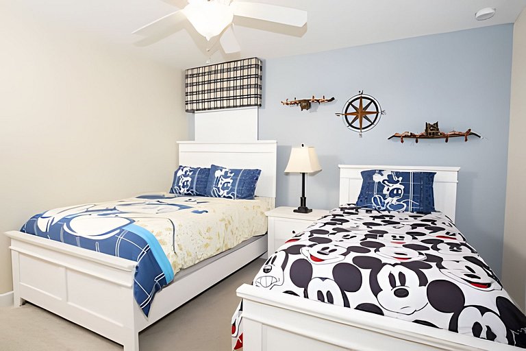 Champions Gate Short Term Vacation Rental Pool Disney Home