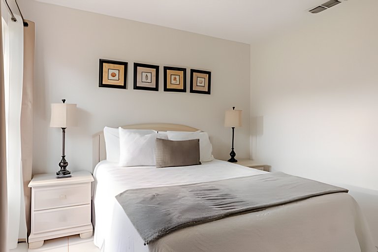 Short Term Vacation Rental Pool Home near Disney & malls