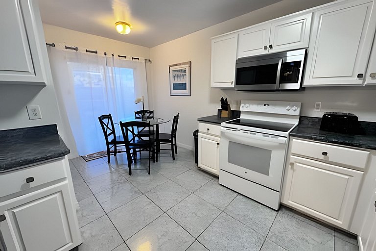 Short Term Vacation Rental Pool Home near Disney & malls