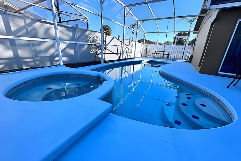 Short Term Vacation Rental Pool Home near Disney & malls