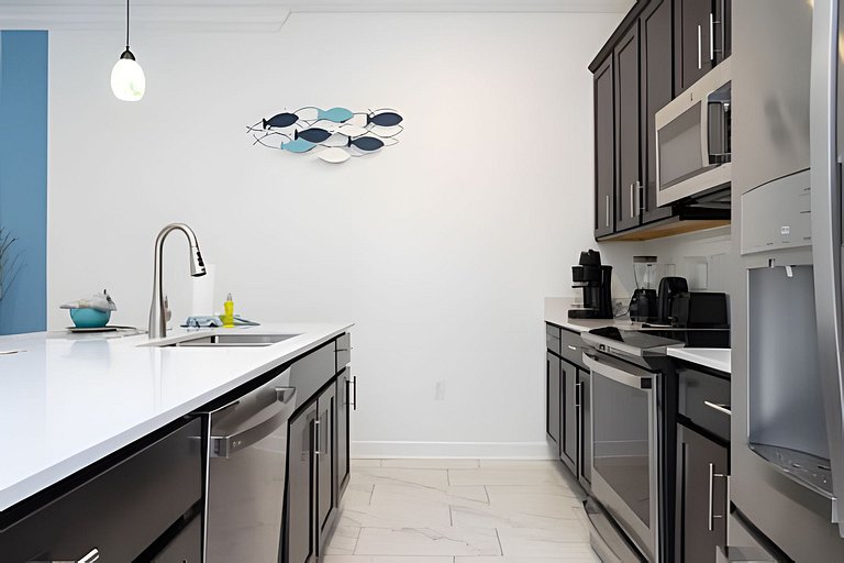 Short Term Vacation Rental Pool Home near Disney & malls