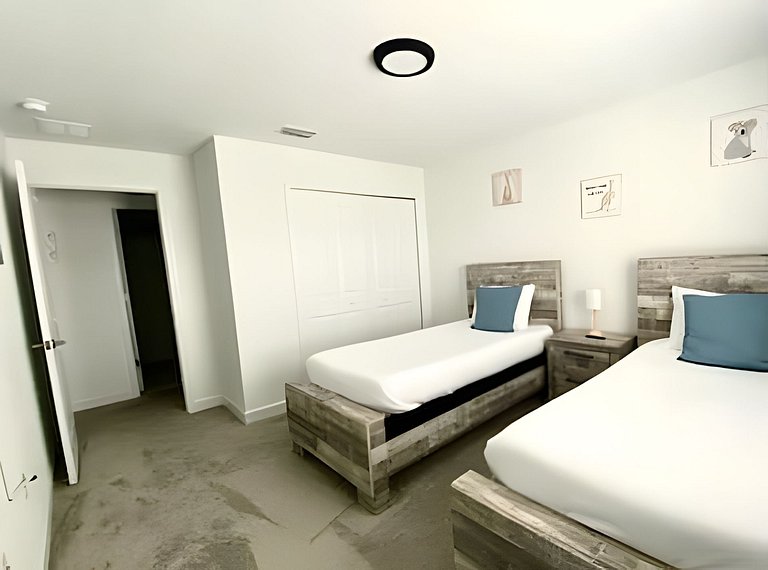 Short Term Vacation Rental Pool Home near Disney & malls