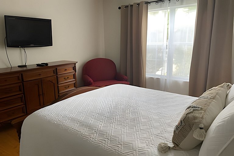 Emerald Island Resort : Pool & Games Room