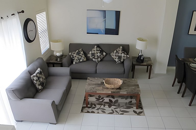 Short Term Vacation Rental Pool Home near Disney & malls