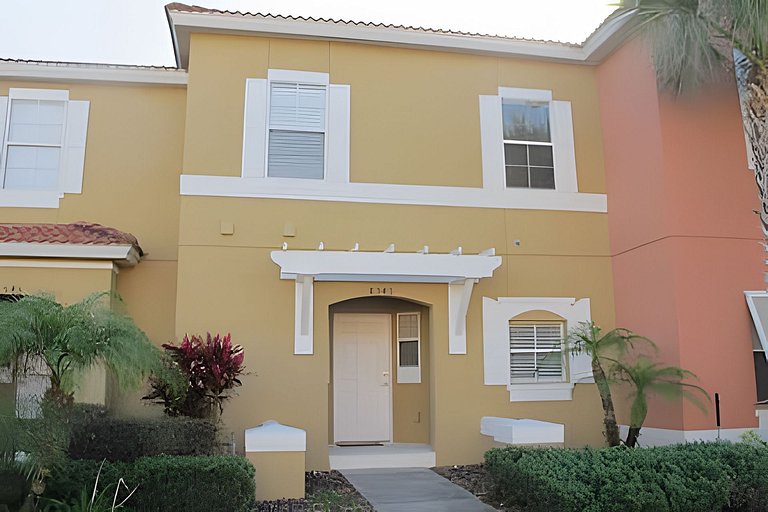 Short Term Vacation Rental Pool Home near Disney & malls