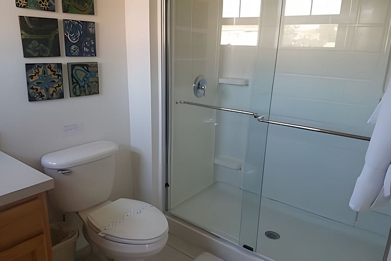 Short Term Vacation Rental Pool Home near Disney & malls