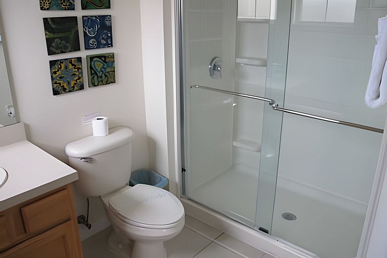 Short Term Vacation Rental Pool Home near Disney & malls