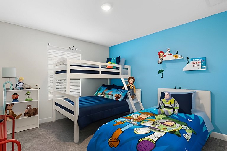 Short Term Vacation Rental Pool Home near Disney & malls