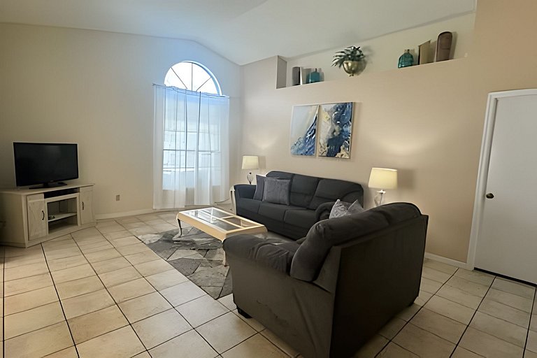 Short Term Vacation Rental Pool Home near Disney & malls
