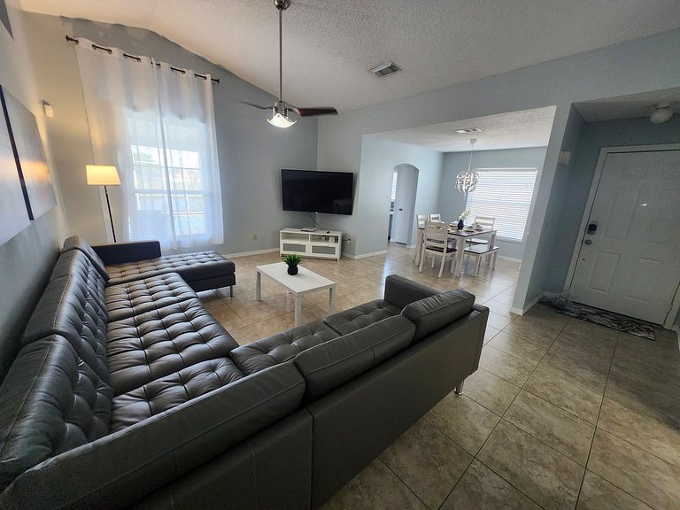 Short Term Vacation Rental Pool Home near Disney & malls