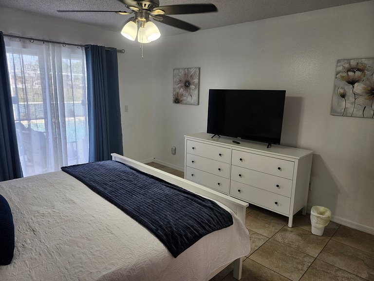 Short Term Vacation Rental Pool Home near Disney & malls