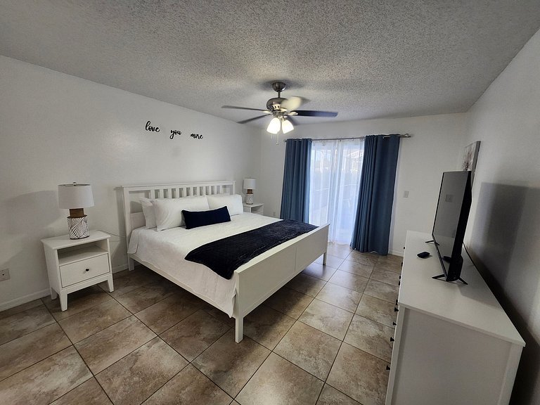 Short Term Vacation Rental Pool Home near Disney & malls
