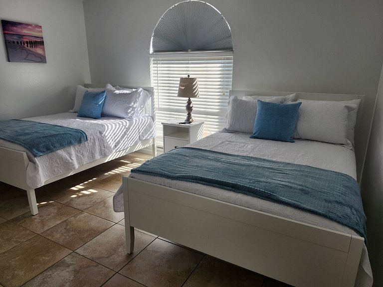 Short Term Vacation Rental Pool Home near Disney & malls