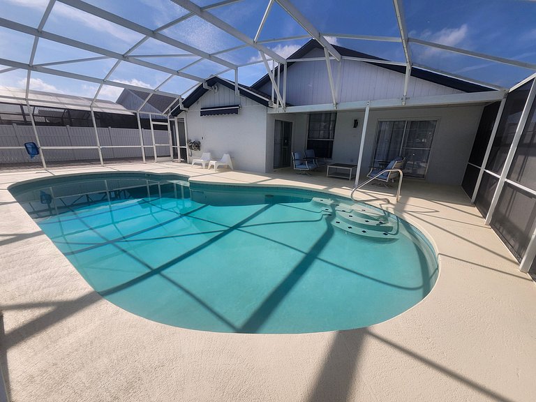 Short Term Vacation Rental Pool Home near Disney & malls