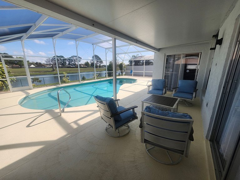 Short Term Vacation Rental Pool Home near Disney & malls
