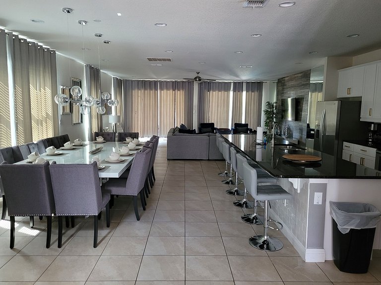 Encore Reunion Short Term Vacation Rental Disney Pool Villa