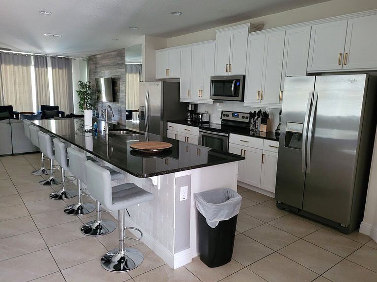 Encore Reunion Short Term Vacation Rental Disney Pool Villa