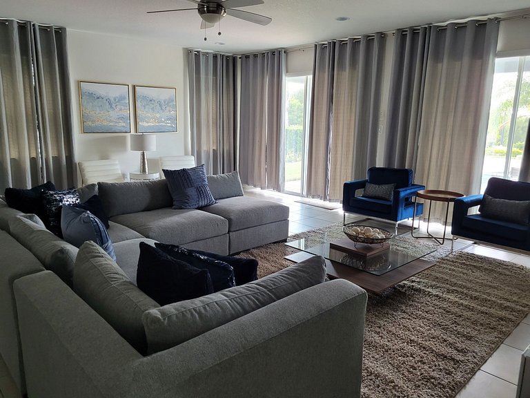 Encore Reunion Short Term Vacation Rental Disney Pool Villa