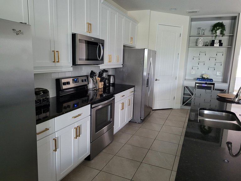 Encore Reunion Short Term Vacation Rental Disney Pool Villa