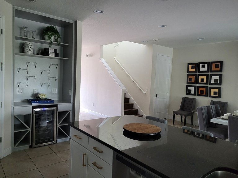Encore Reunion Short Term Vacation Rental Disney Pool Villa