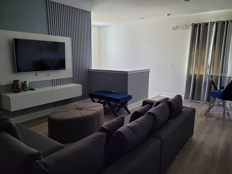 Encore Reunion Short Term Vacation Rental Disney Pool Villa