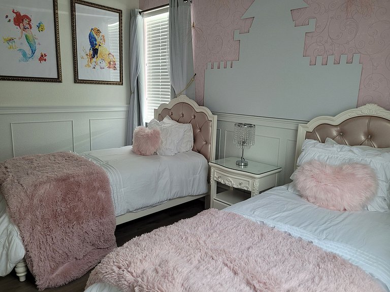 Encore Reunion Short Term Vacation Rental Disney Pool Villa
