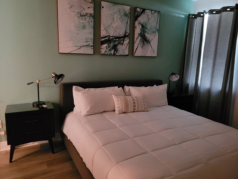 Encore Reunion Short Term Vacation Rental Disney Pool Villa
