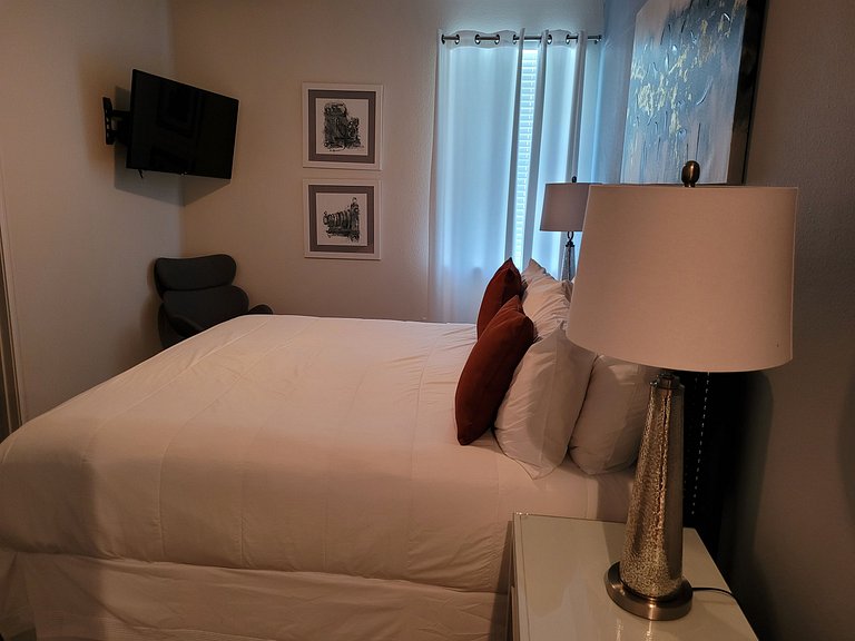 Encore Reunion Short Term Vacation Rental Disney Pool Villa
