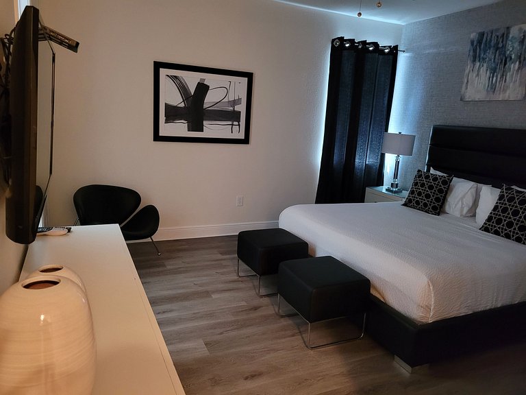 Encore Reunion Short Term Vacation Rental Disney Pool Villa