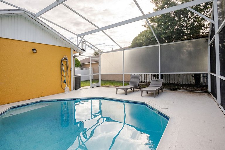 Short Term Vacation Rental Pool Home near Disney & malls