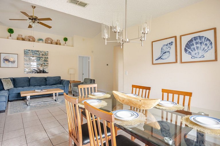 Short Term Vacation Rental Pool Home near Disney & malls
