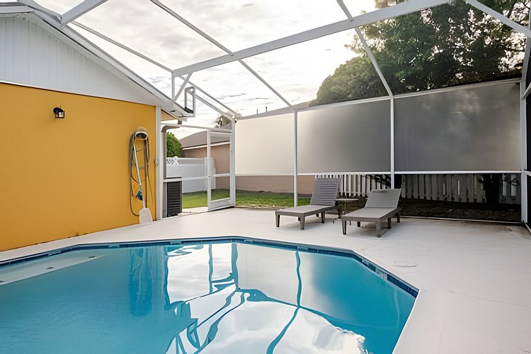 Short Term Vacation Rental Pool Home near Disney & malls