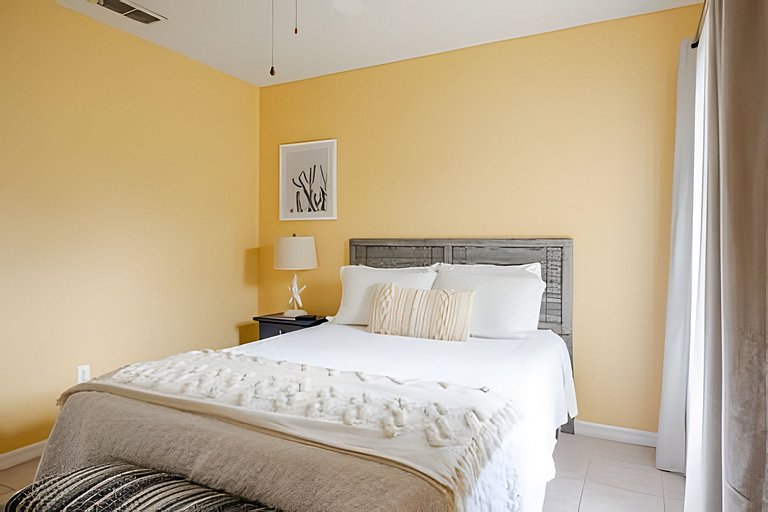 Short Term Vacation Rental Pool Home near Disney & malls