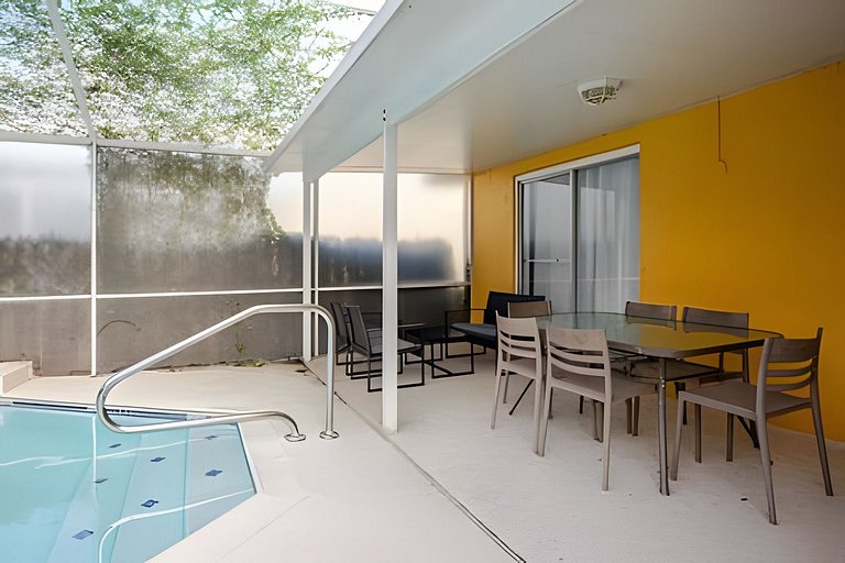 Short Term Vacation Rental Pool Home near Disney & malls