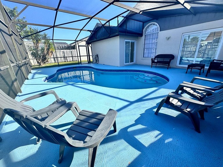 Centrally Located Pool Home near Disney, Malls