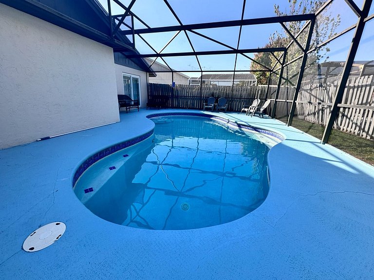 Centrally Located Pool Home near Disney, Malls
