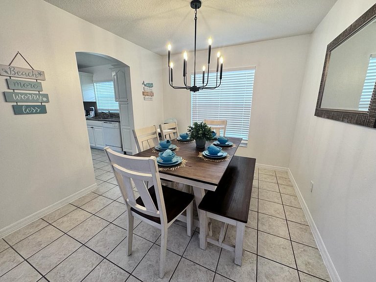 Centrally Located Pool Home near Disney, Malls