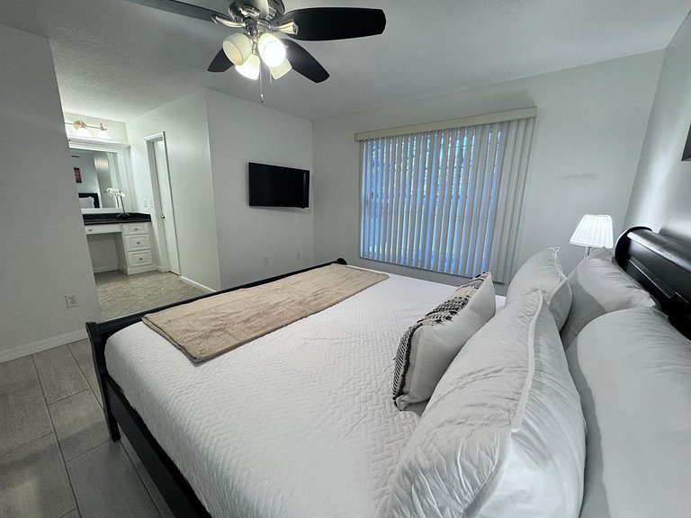 Central Located Pool Home near Disney & Malls