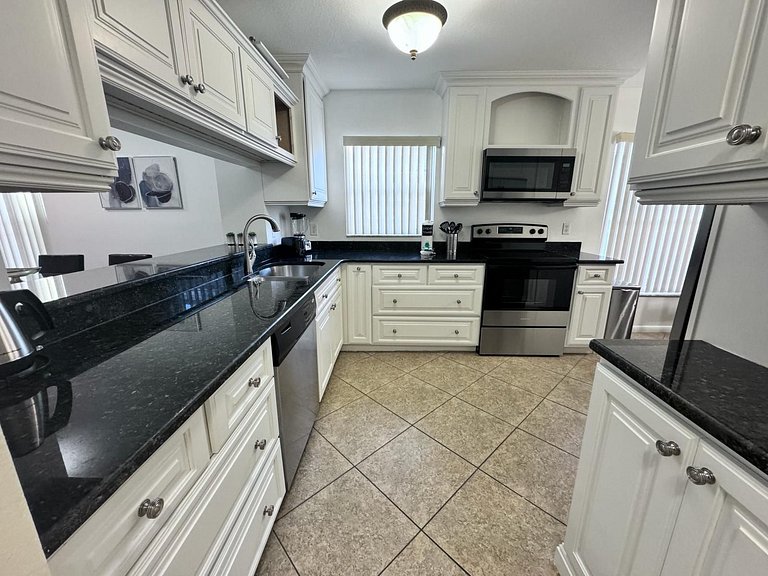 Central Located Pool Home near Disney & Malls