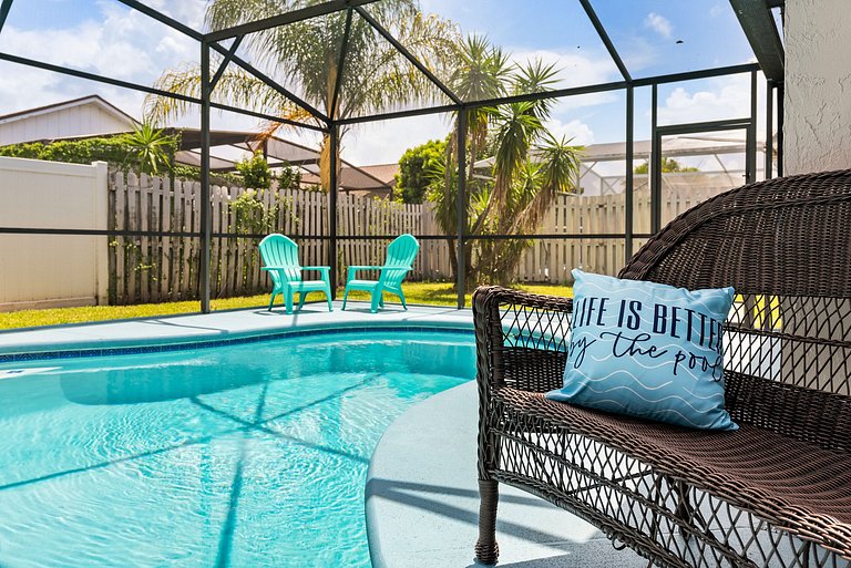 10 Minutes to Disney! 3BD Villa with Pool and Game Room