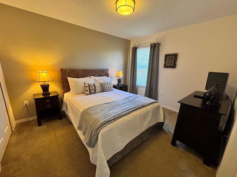 4BR Family Pool Home Minutes from Disney