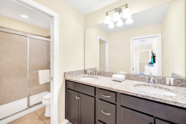 Spacious Home w/ Pool & Game Room | 6BR